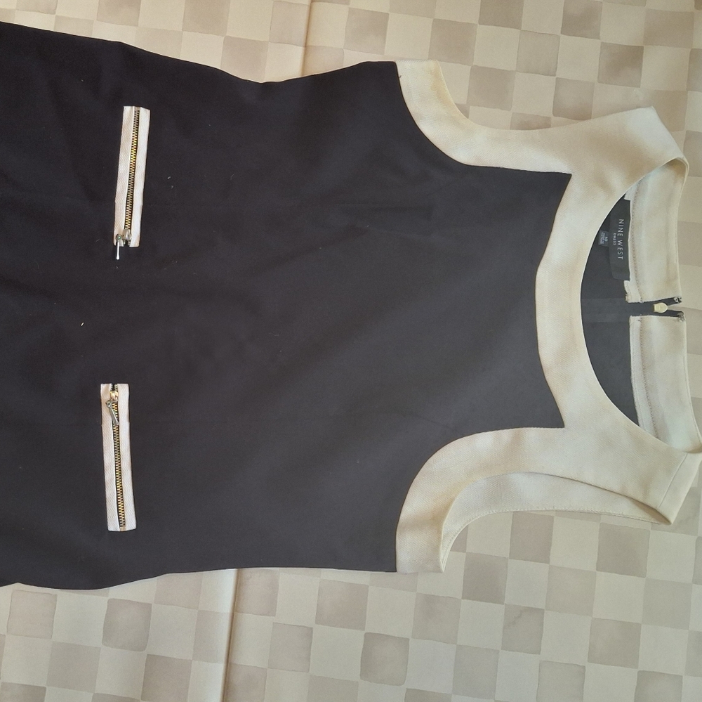 Nine West Women's Sleeveless Dress Round Neck Black And White Size 10